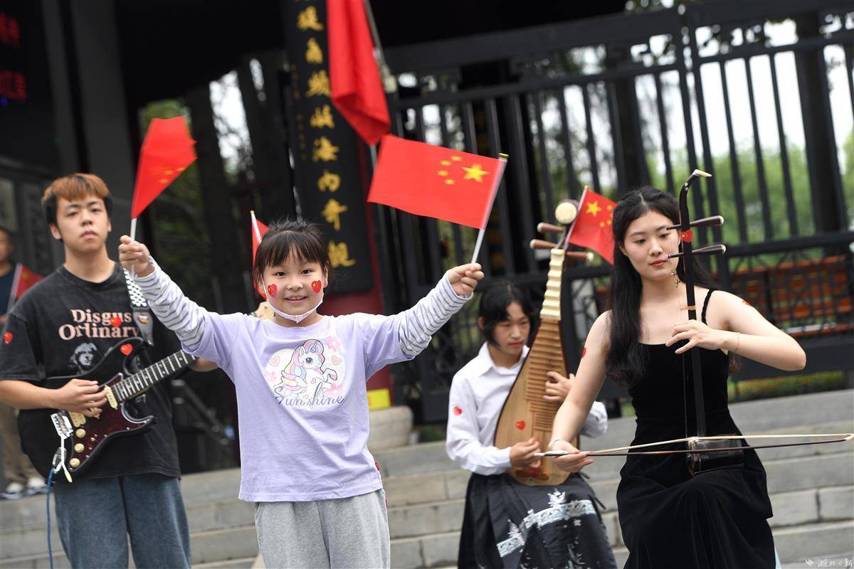 新莆京app官网下载8883